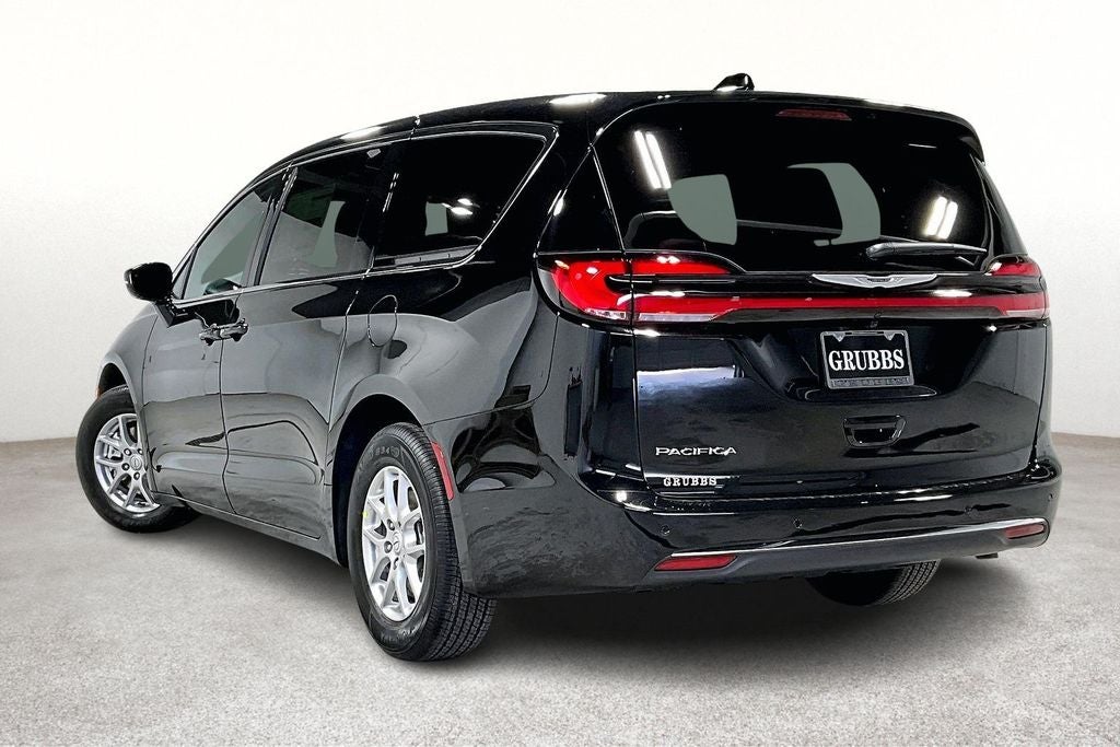 2026 Chrysler Pacifica — interior view