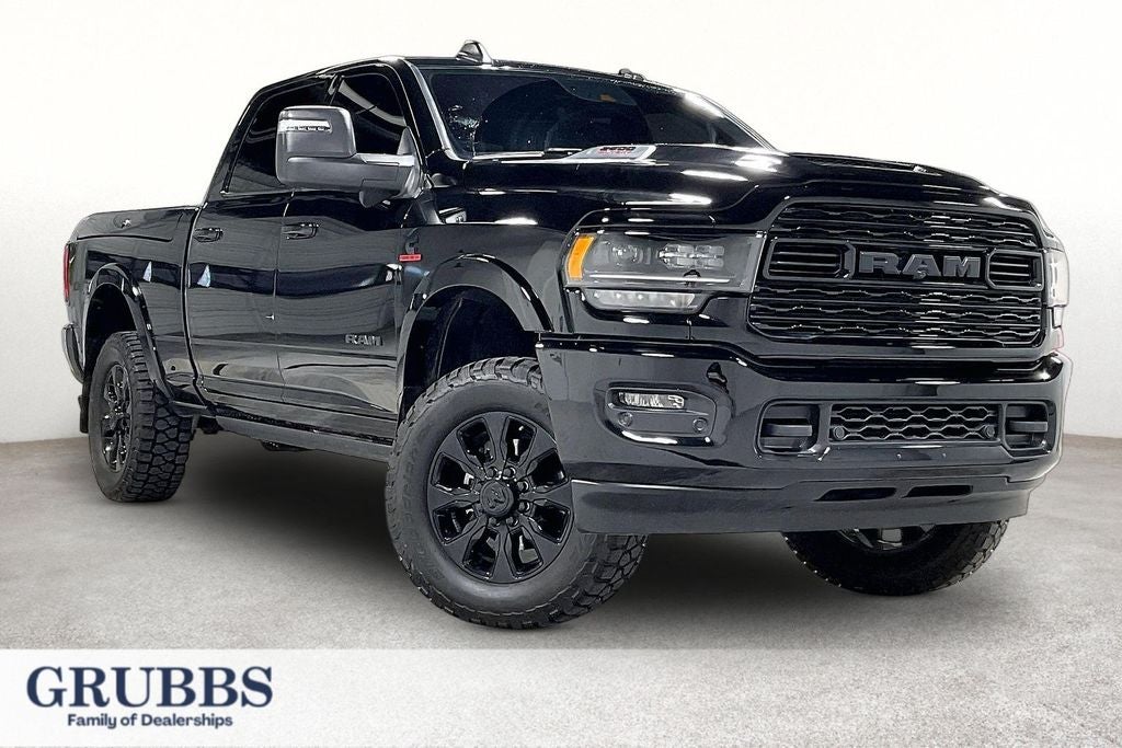 2024 RAM 2500 Limited in Diamond Black Crystal Pearlcoat — front three-quarter view